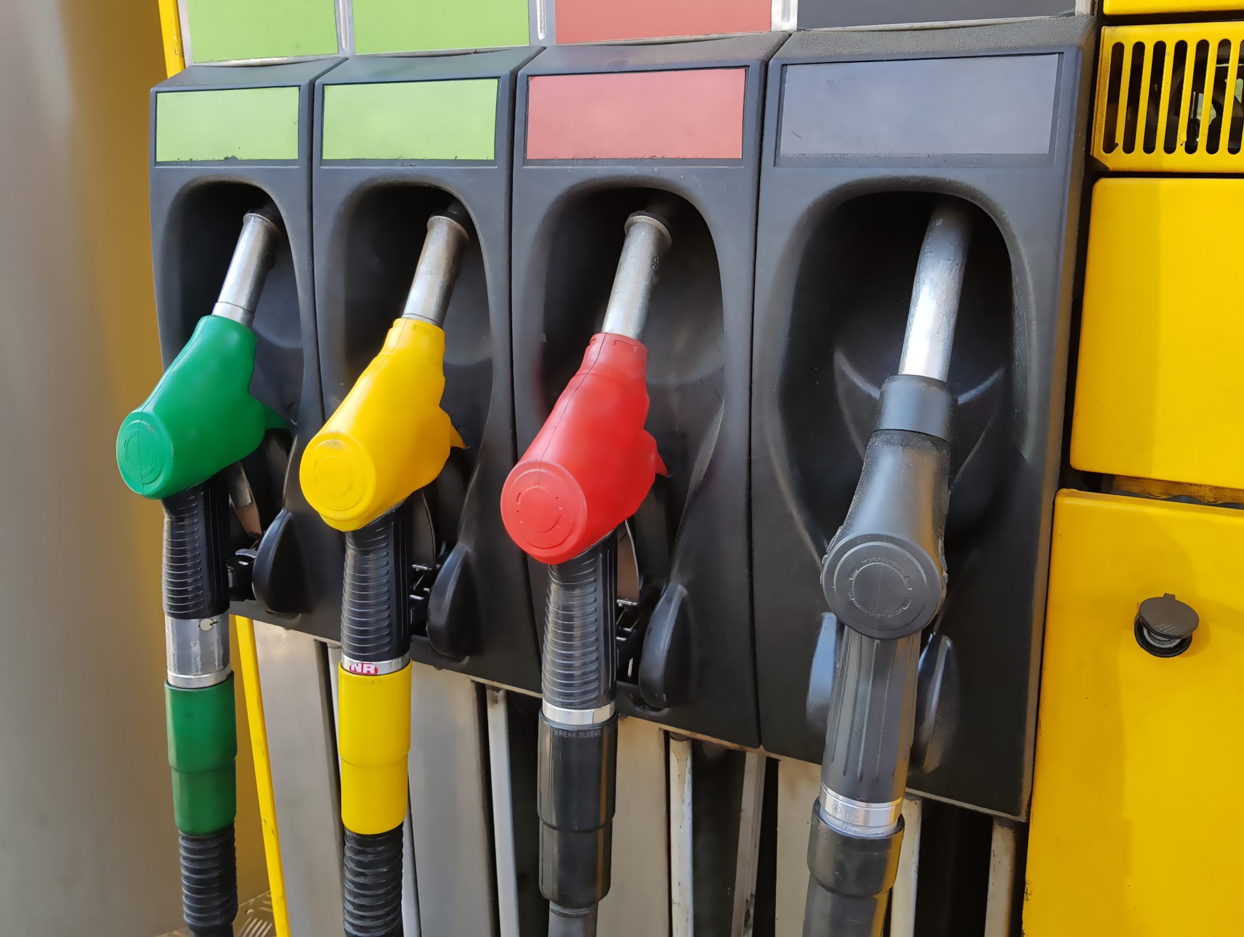 Rising Fuel Costs: The Road Ahead for Logistics